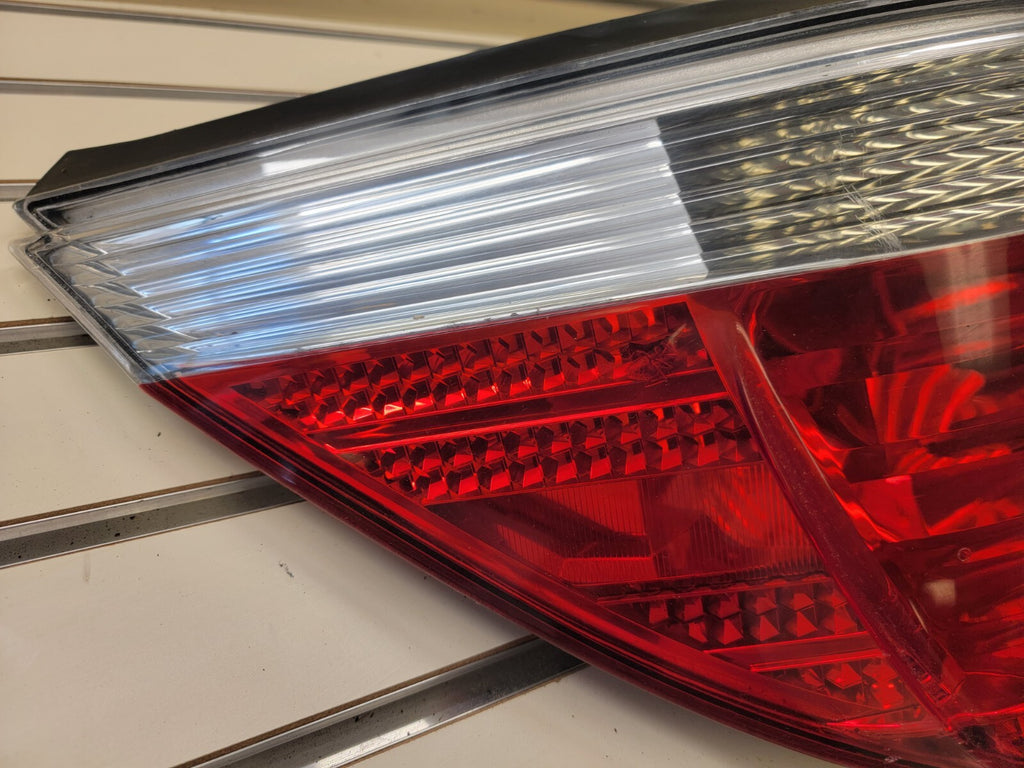 🔥2008 - 2010 BMW 5S  528i 535i 530i 550i Tail light taillight lamp left driver