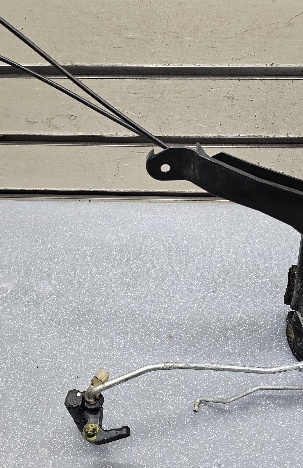 🔥 01-05 Toyota RAV4 Front Passenger RH Door Latch Lock Actuator OEM