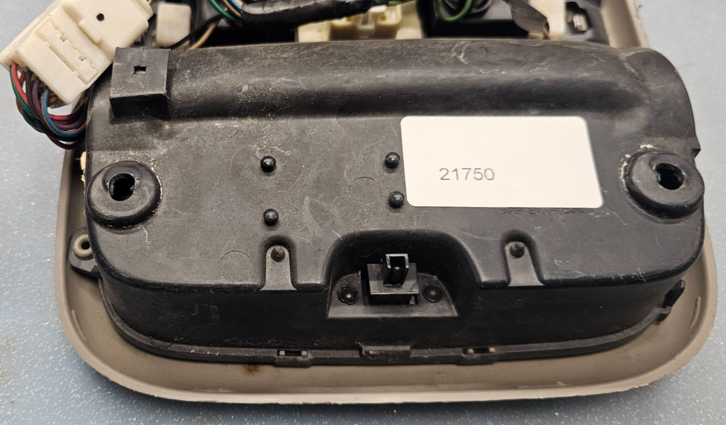 🔥01-07 Toyota Sequoia Overhead Console Dome Map Light Lamp Sunroof Assembly Tan