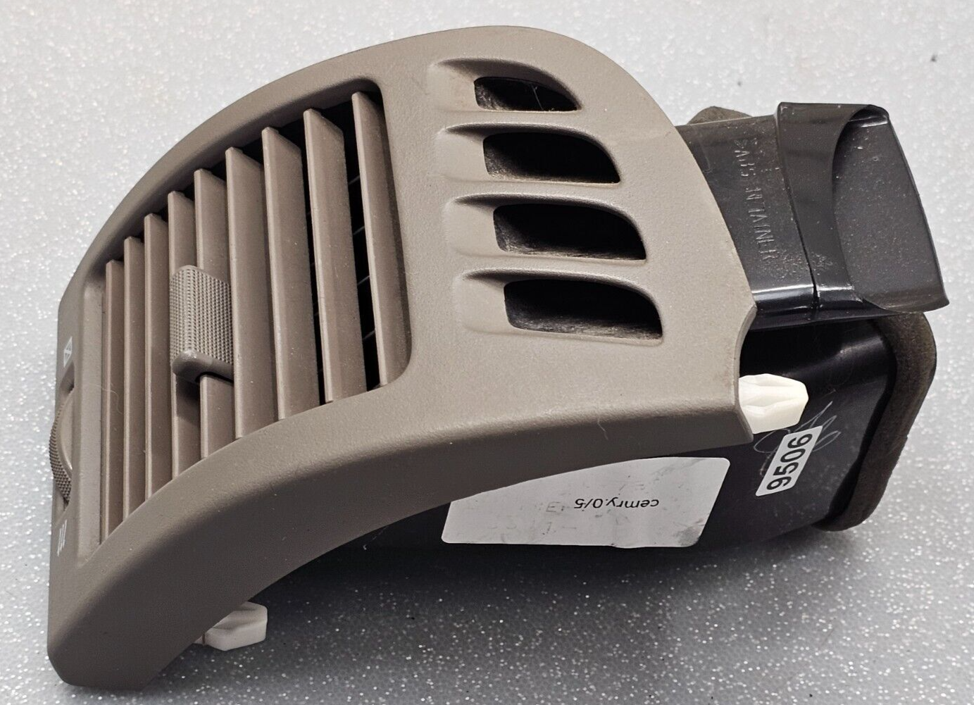 🔥02-06 CAMRY DASH RIGHT PASSENGER AIR VENT CONDITIONING HEATER FILTER TAN OEM