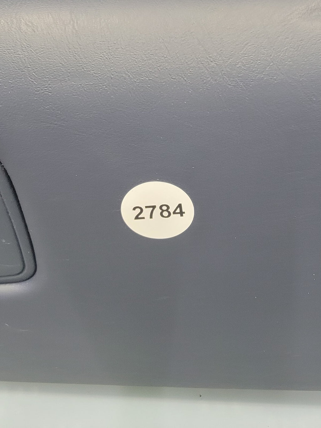 🔥00-05 Chevrolet Impala Glove Box Door with Working Lock Mechanism and Hinge