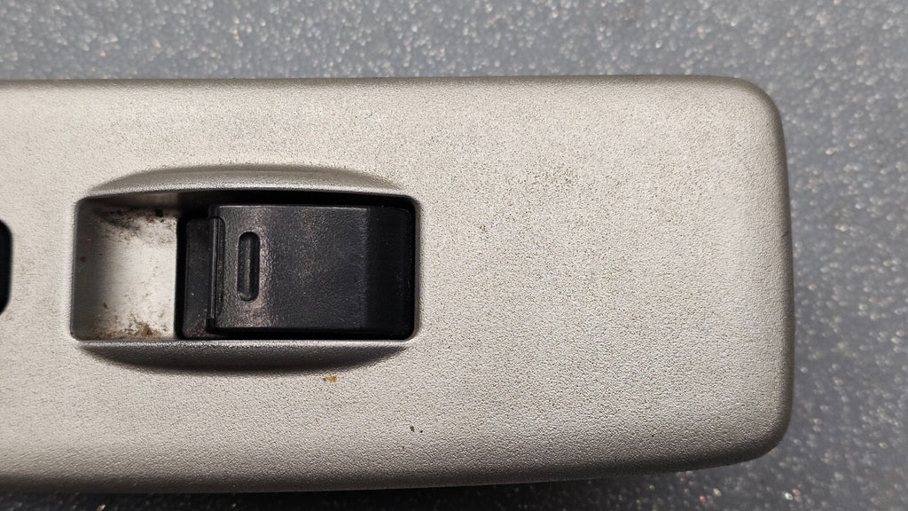 🔥02-06 Toyota Camry Scion XB Right Passenger Power Window Switch Silver OEM