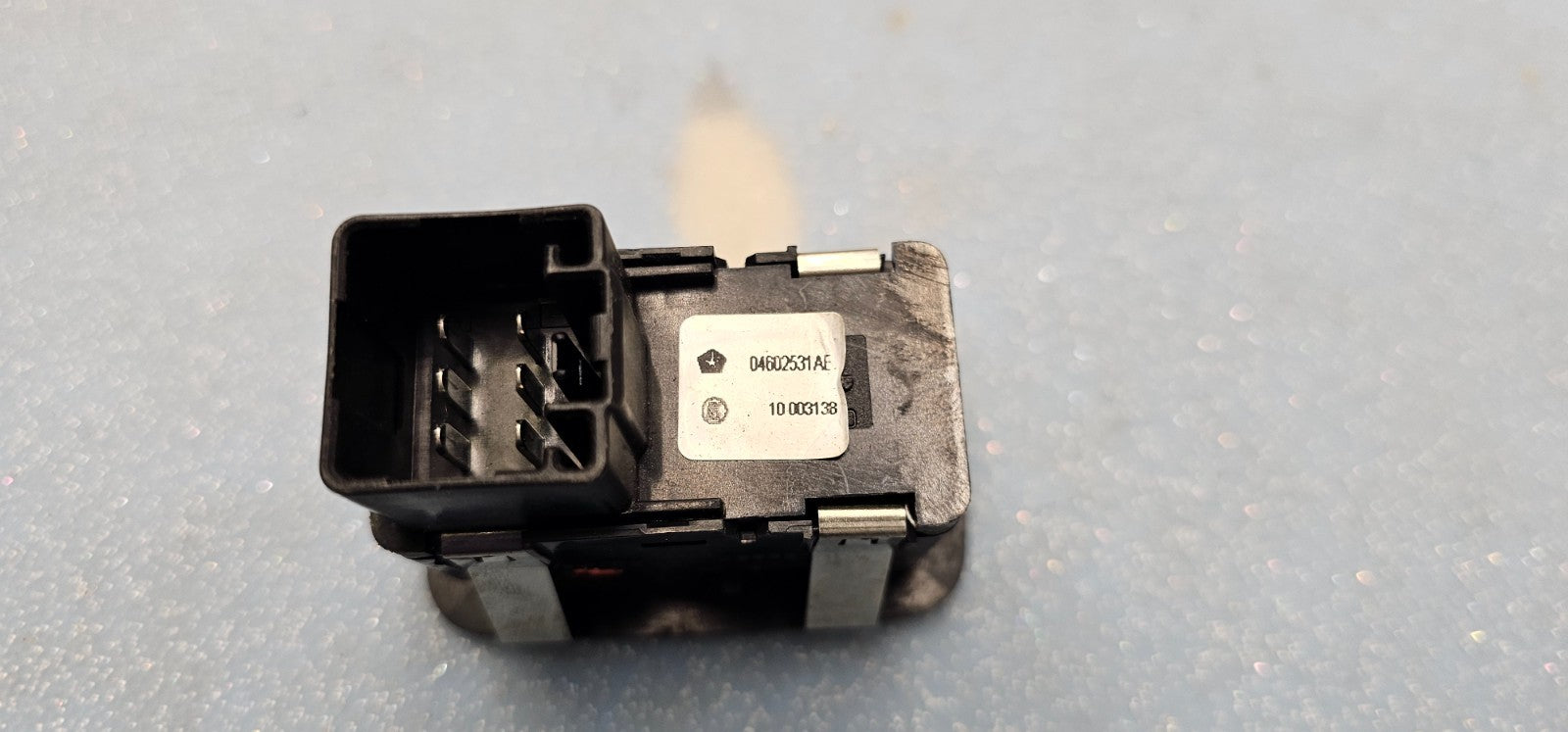 🔥 09-11 Dodge Journey REAR RIGHT LEFT DOOR WINDOW CONTROL SWITCH OEM