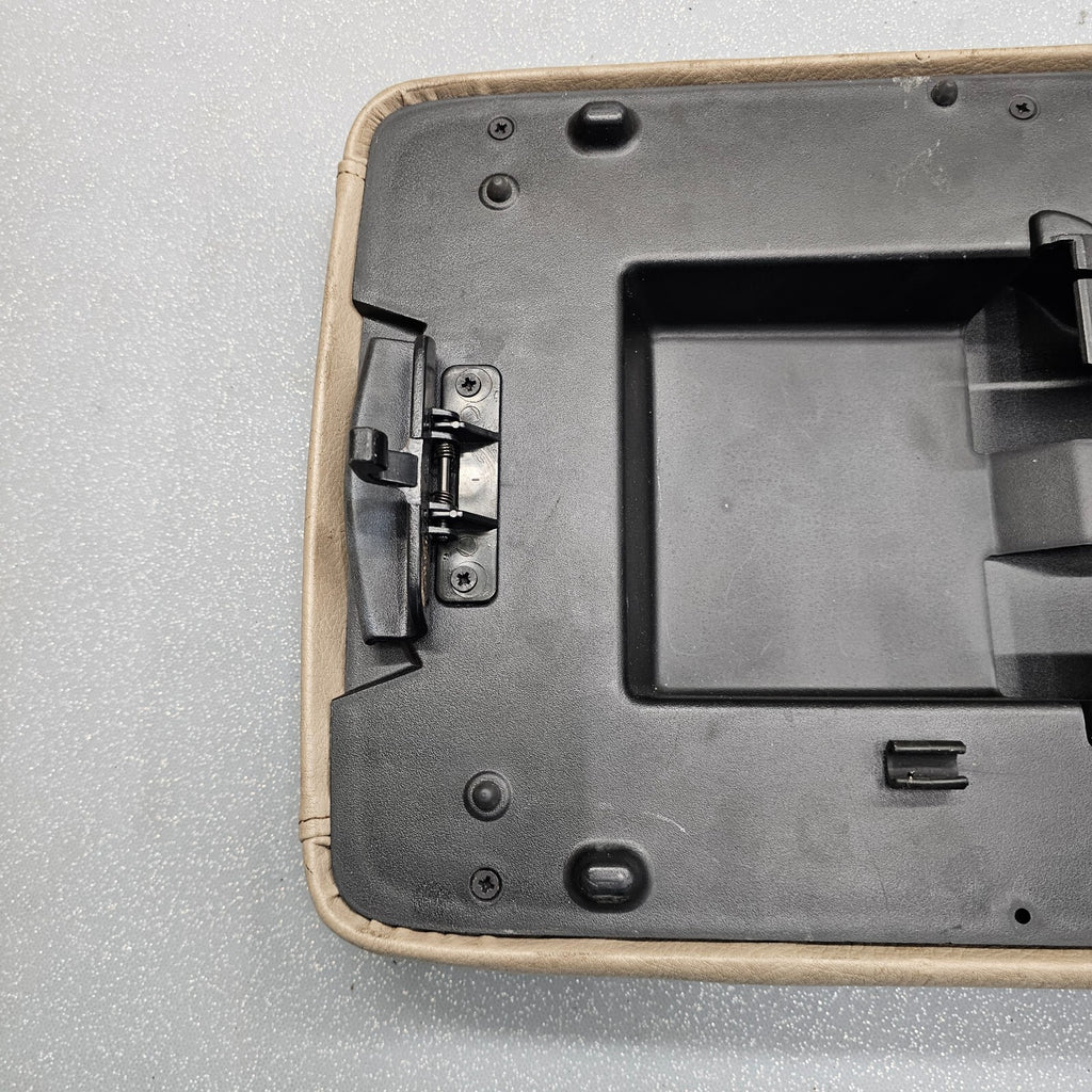 03-06 EXPEDITION Center Console Arm Rest Storage Cover Top Pad Lid Assembly Tan