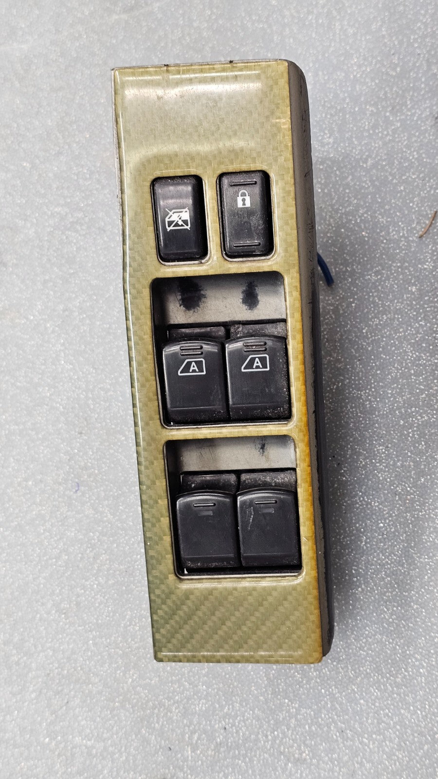 05-12 Nissan Pathfinder Left Driver Master Power Door Window Switch Lock Yellow