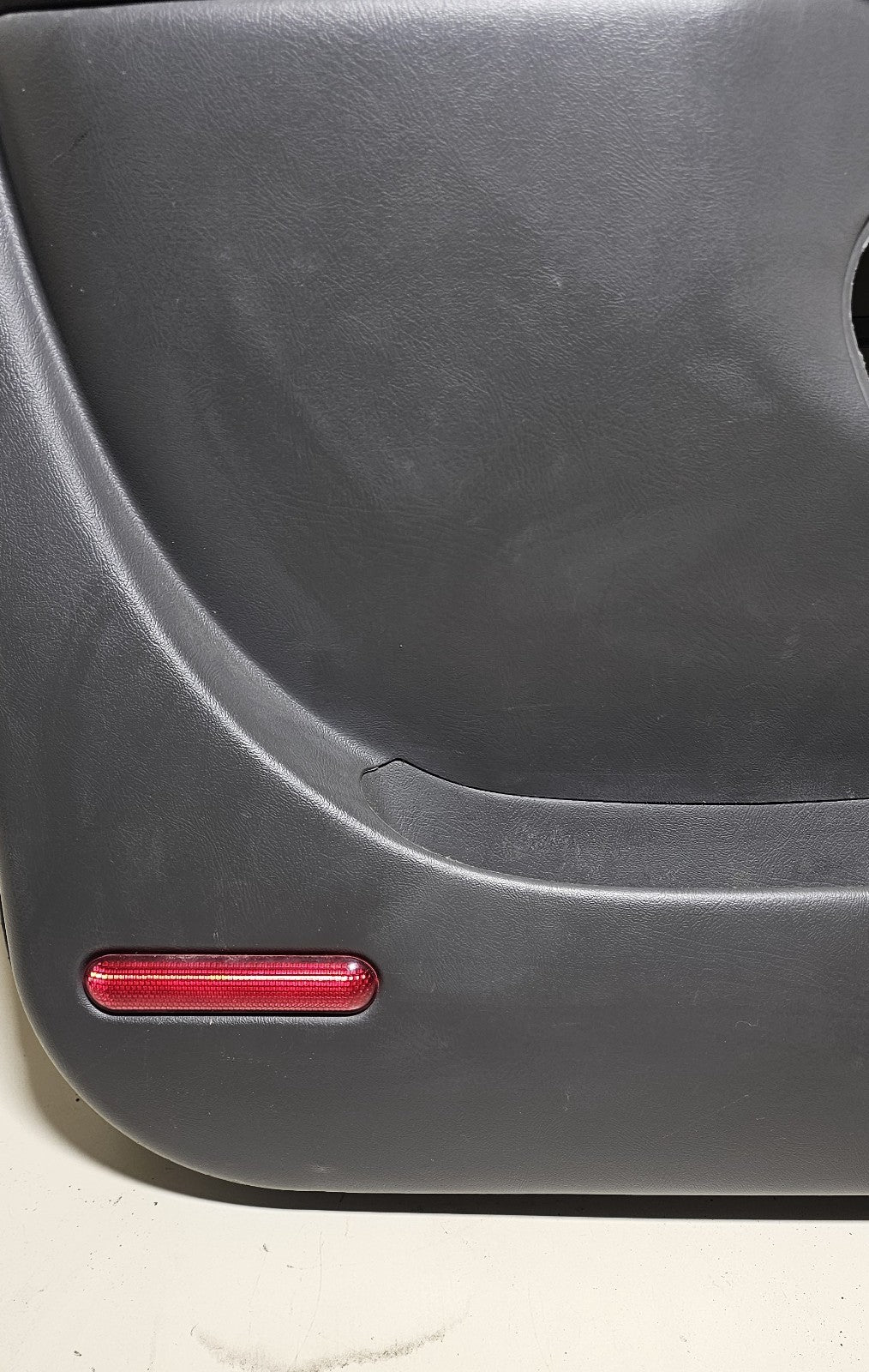 99-06 Chevy Silverado SIERRA Door Trim Panel Front LEFT Driver DK GRAY manual D3
