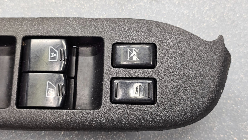 🔥05-07 Infiniti G35 Left Driver Master Door Power Window Switch Assembly Black