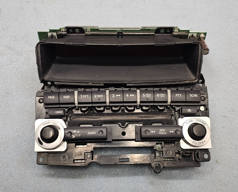 07-10 Mitsubishi Lancer Outlander Dash Radio Player Control Panel Faceplate OEM