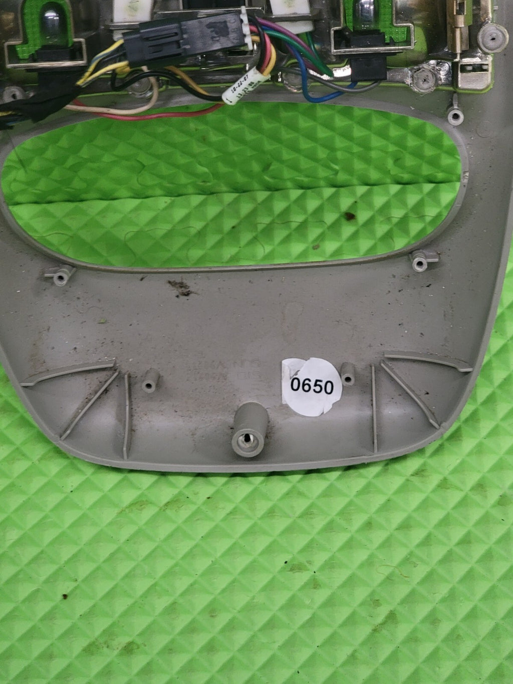 06-08 Dodge Ram 1500 2500 Digital Overhead Console Display Dome Map US/M TAN 06