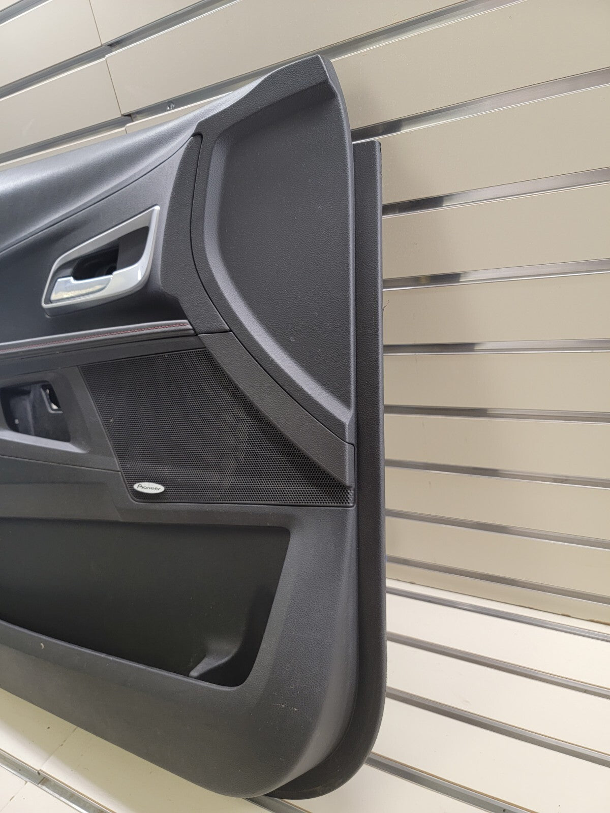 🔥2010 - 2016 CHEVROLET EQUINOX FRONT DOOR PANEL left driver Dark gray