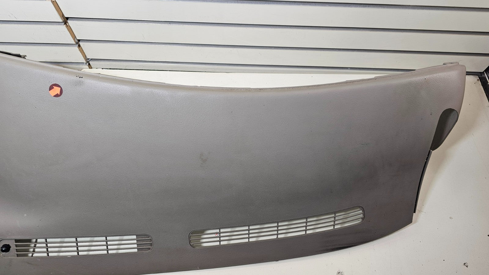 🔥99-06 SILVERADO SIERRA TAHOE Upper Cap Cover Top Dashboard Dash Pad Tan DP1