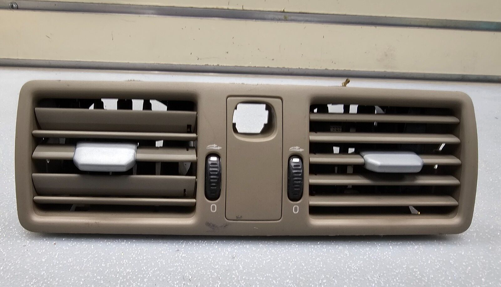 🔥03-14 Volvo XC90 Center Dash AC Heater Air Vents Conditioning Filter Bezel Tan