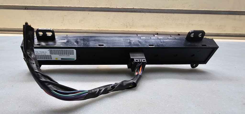 🔥06-07 Grand Cherokee Commander Information Switch Control Instrument Panel