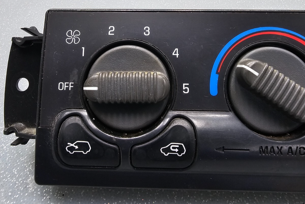 🔥99-02 Silverado Sierra Dash A/C Heater Climate Control Temperature Conditioner