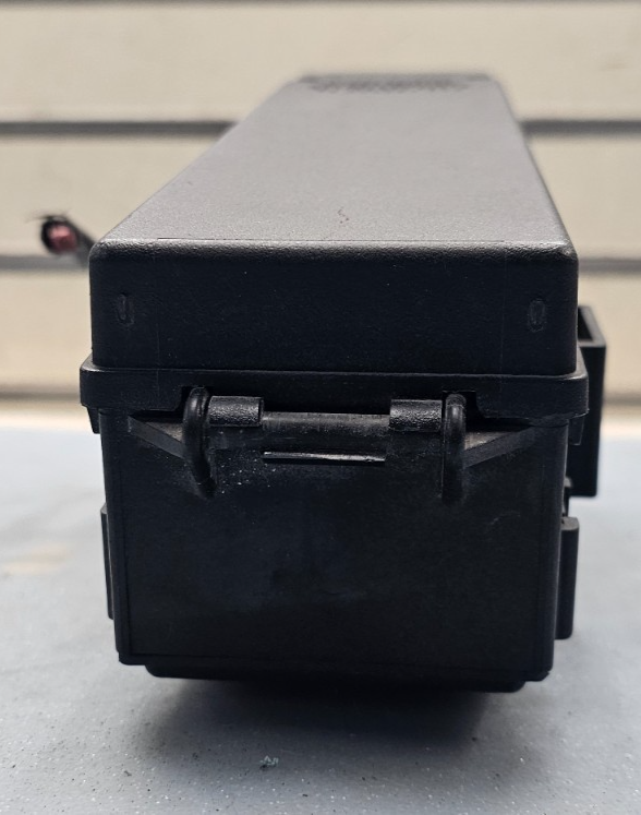 🔥2006 Commander Grand Cherokee 3.7L Engine HOOD FUSE Relay BOX Release Cover