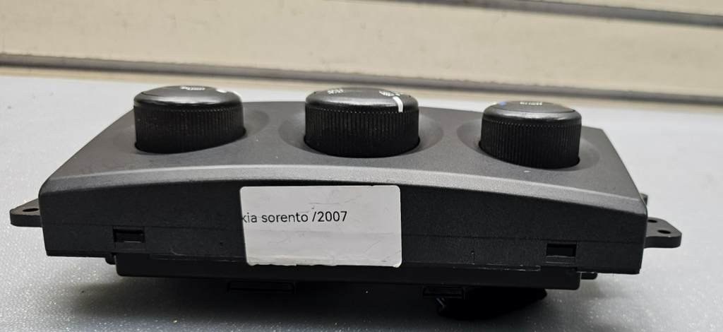 07-09 Kia Sorento LX Dash AC Heater Climate Temperature Control Air Conditioner