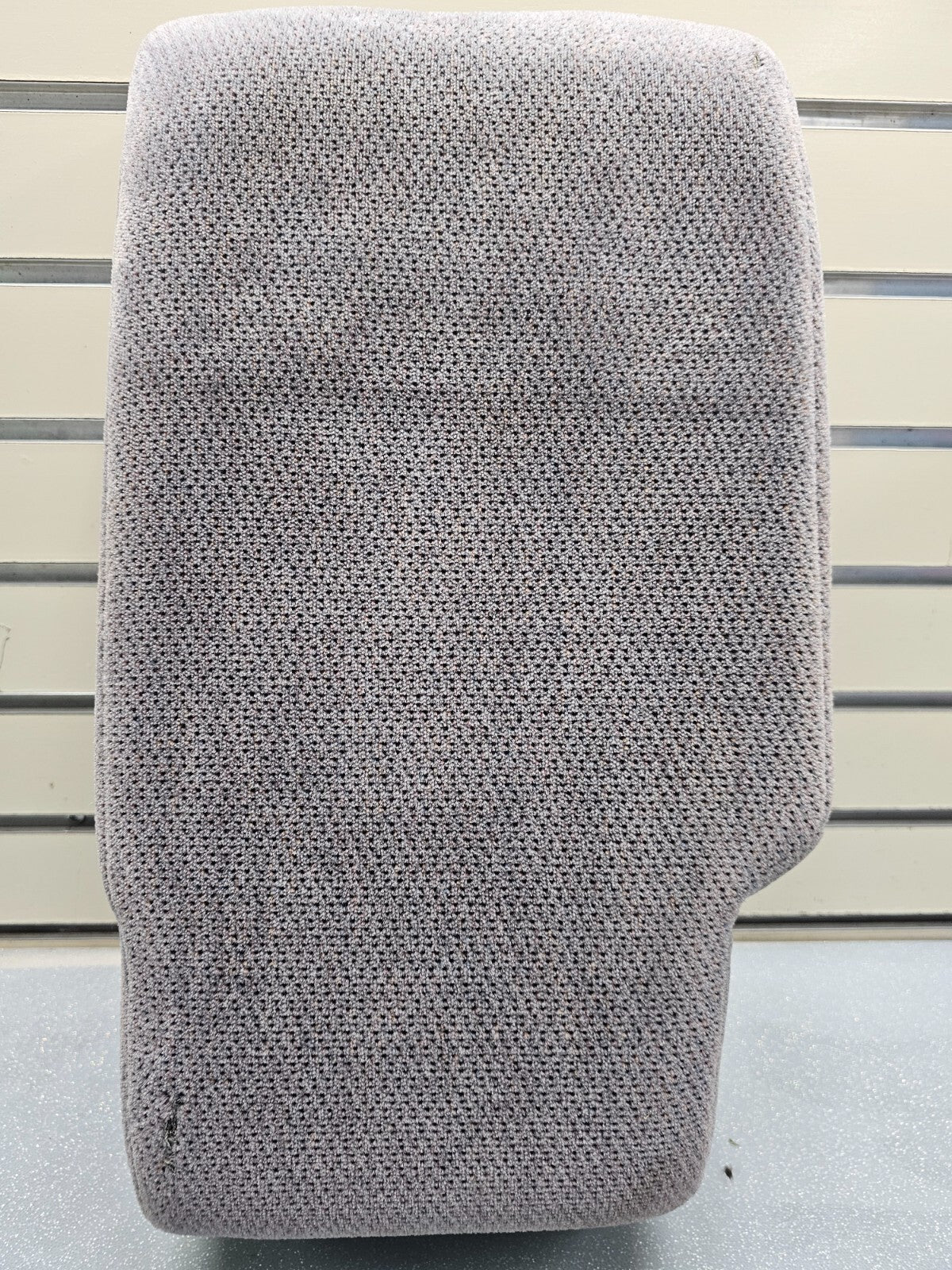 🔥94-97 S10 Blazer Jimmy Center Cosnole Armrest Lid Jump Seat Leather/Cloth Gray