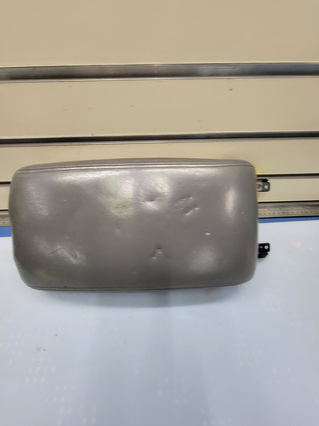🔥02-06 Toyota CAMRY Center Console Armrest Storage COVER Leather DARK GRAY