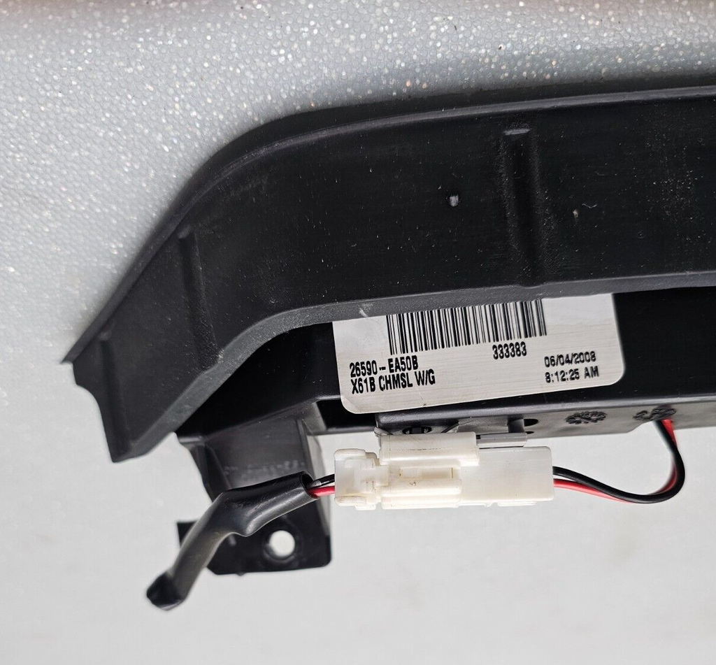 05-08 Nissan Pathfinder Xterra Third Center Brake Light Tail Light Assembly OEM