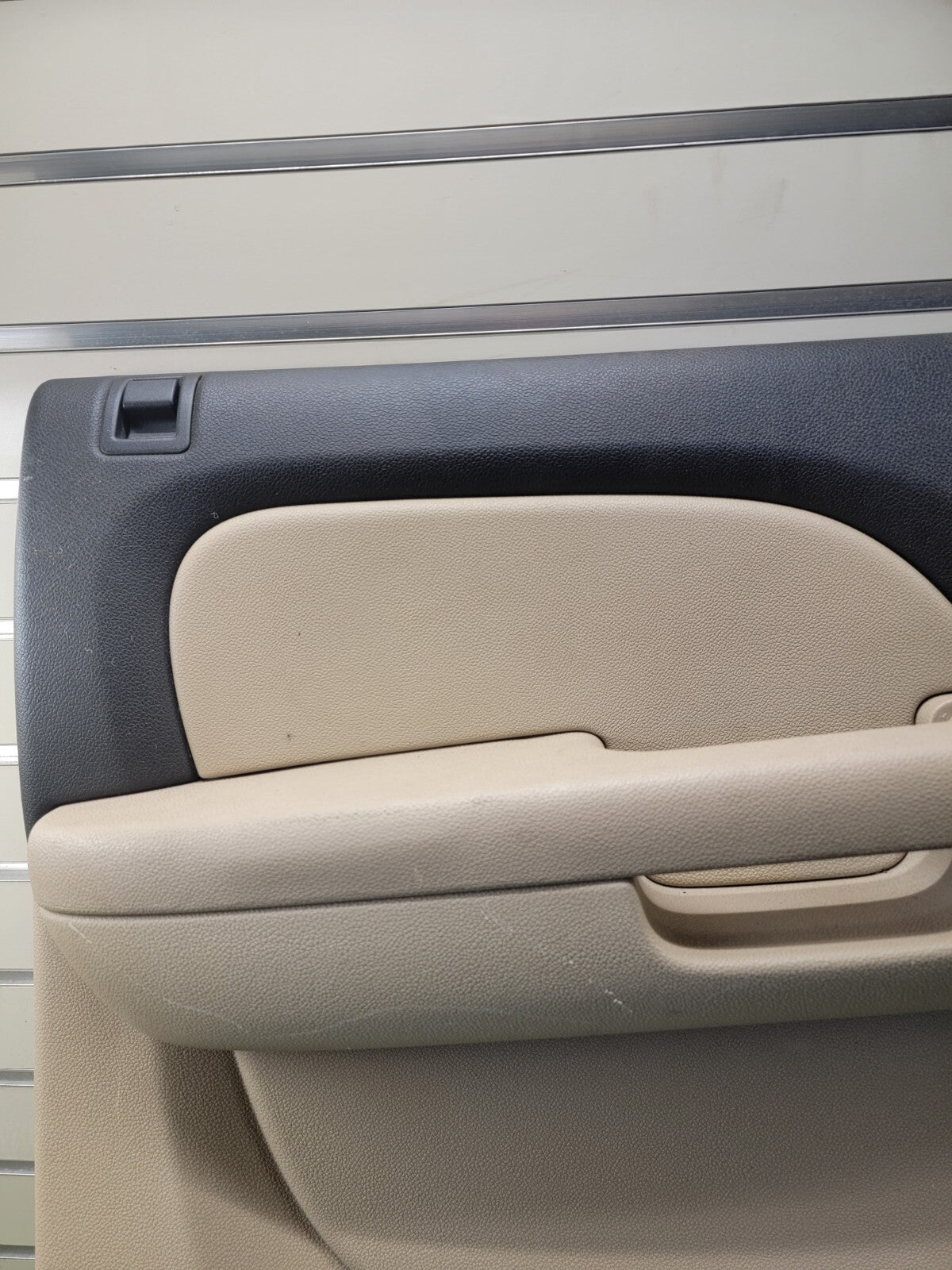🔥07-14 Chevy Tahoe GMC Cadillac Escalade REAR Left Drive Side Door Panel Tan