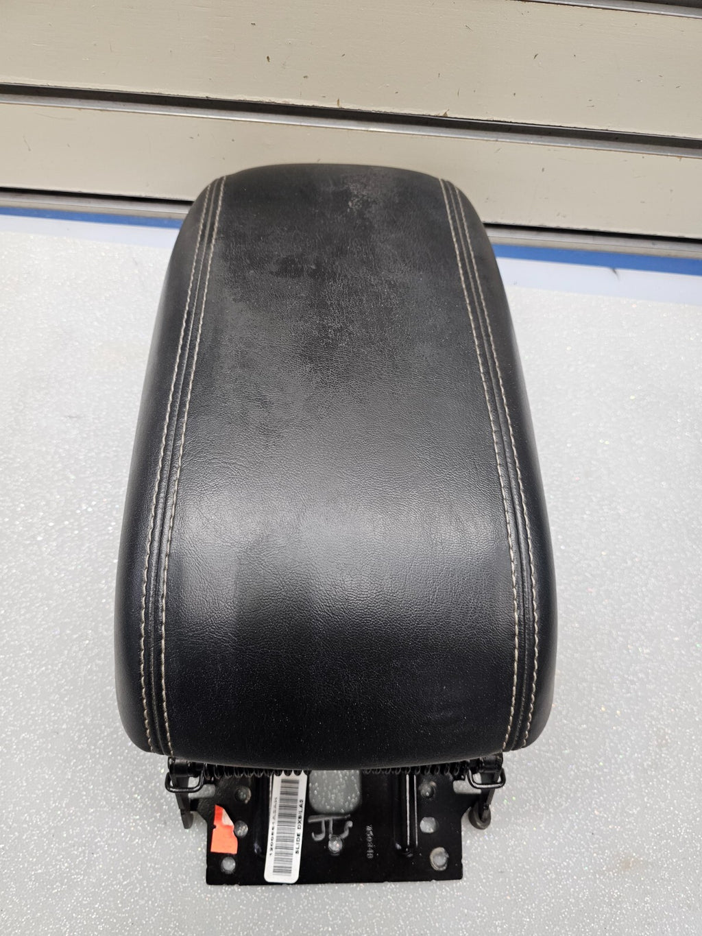 🔥13-16 DODGE DART FRONT CENTER CONSOLE ARM REST LID LEATHER BLACK TOP PAD COVER