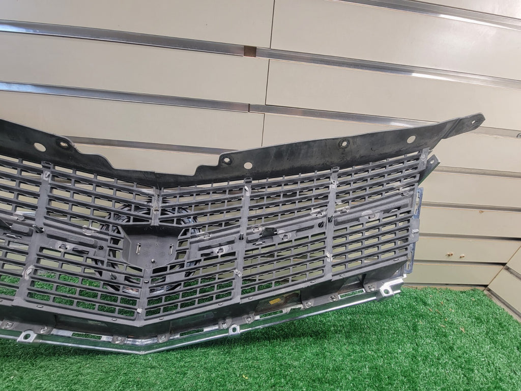 🔥2010-2012 CADILLAC SRX UPPER FRONT GRILLE WITH EMBLEM ASSEMBLY CHROME OEM GRAY