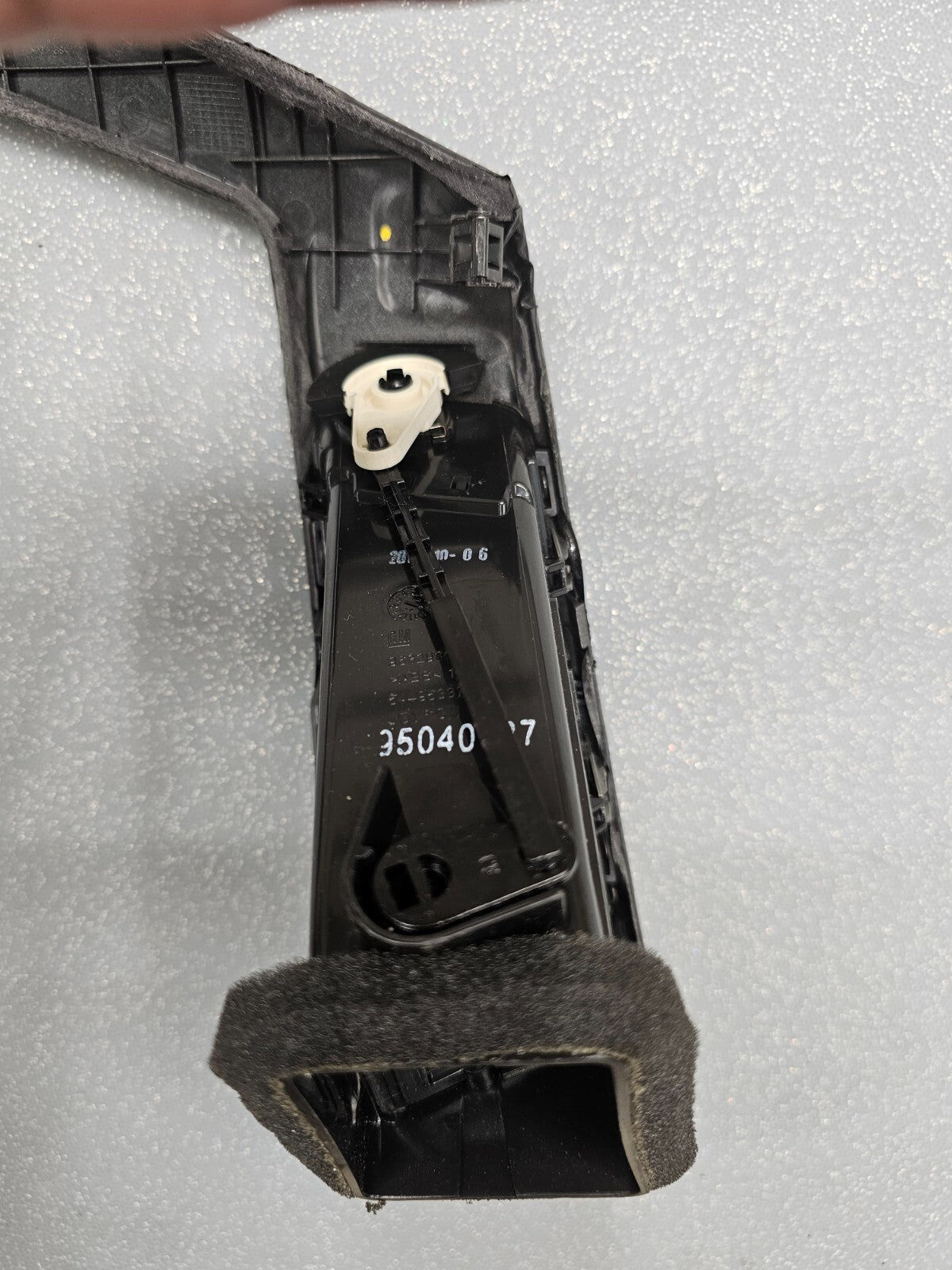 🔥11-15 Cruze Center Dash AM FM Radio Display Bezel Trim Panel Carbon Black OEM