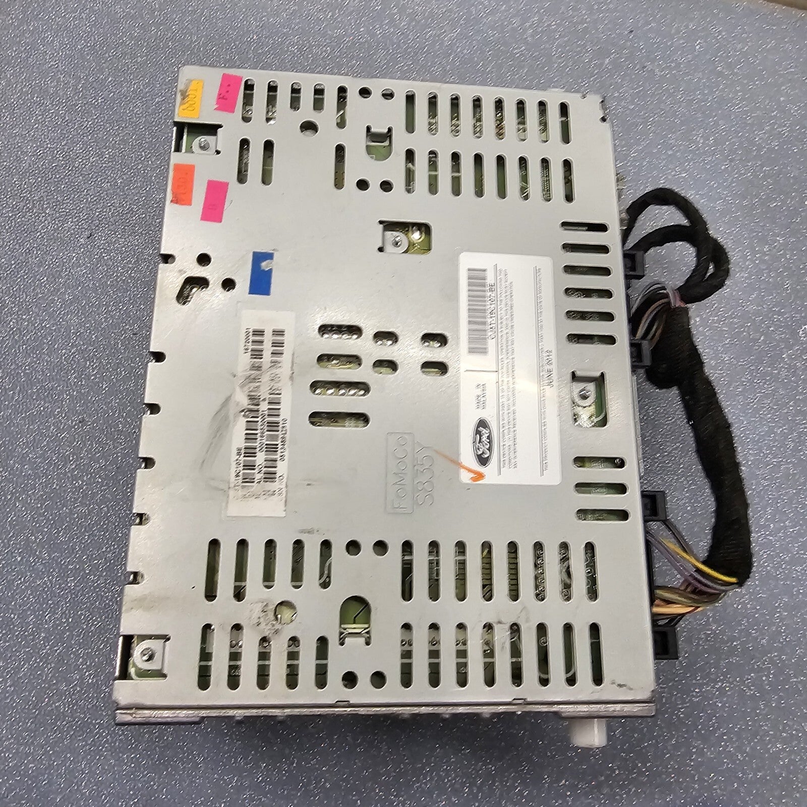 13-16 Ford Escape OEM Single CD AM FM MP3 Radio Block/FE