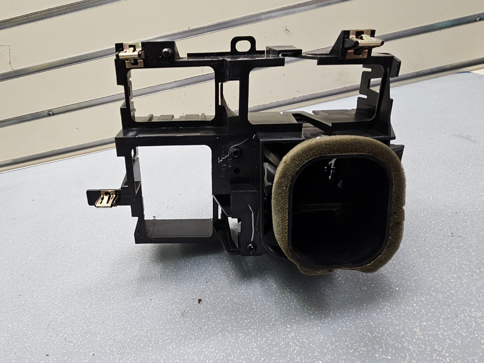 🔥99-06 Chevy Silverado Sierra Headlight Switch left Driver Air Vent black HS19