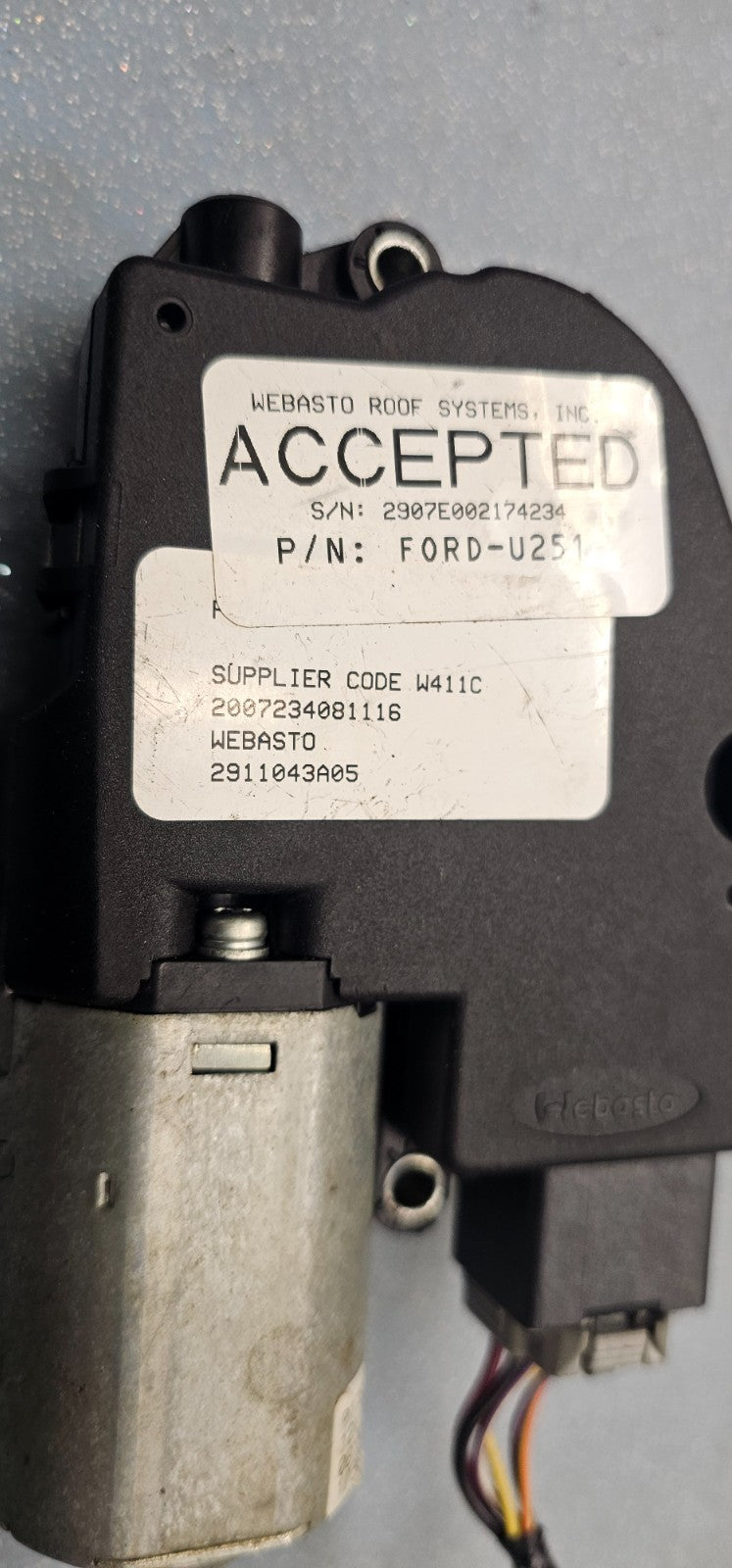 🔥06-10 Ford Explorer Mountaineer Front Sunroof Moonroof Motor Power Unit