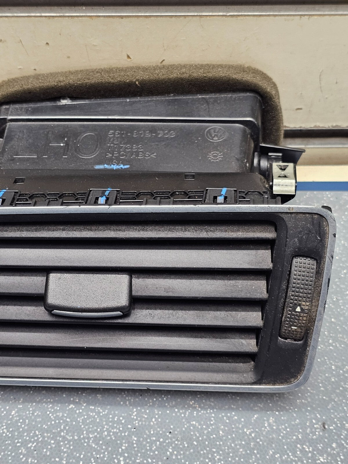 12-15 Passat Dash Left Driver Air Vent Heater Filter Climate Temperature Black