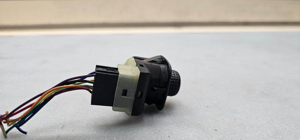 🔥01-07 Ford Escape Mercury Mariner Power Mirror Control Switch Black