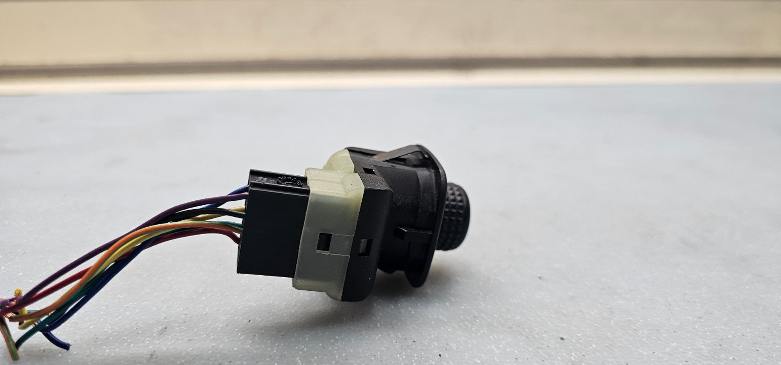 🔥01-07 Ford Escape Mercury Mariner Power Mirror Control Switch Black