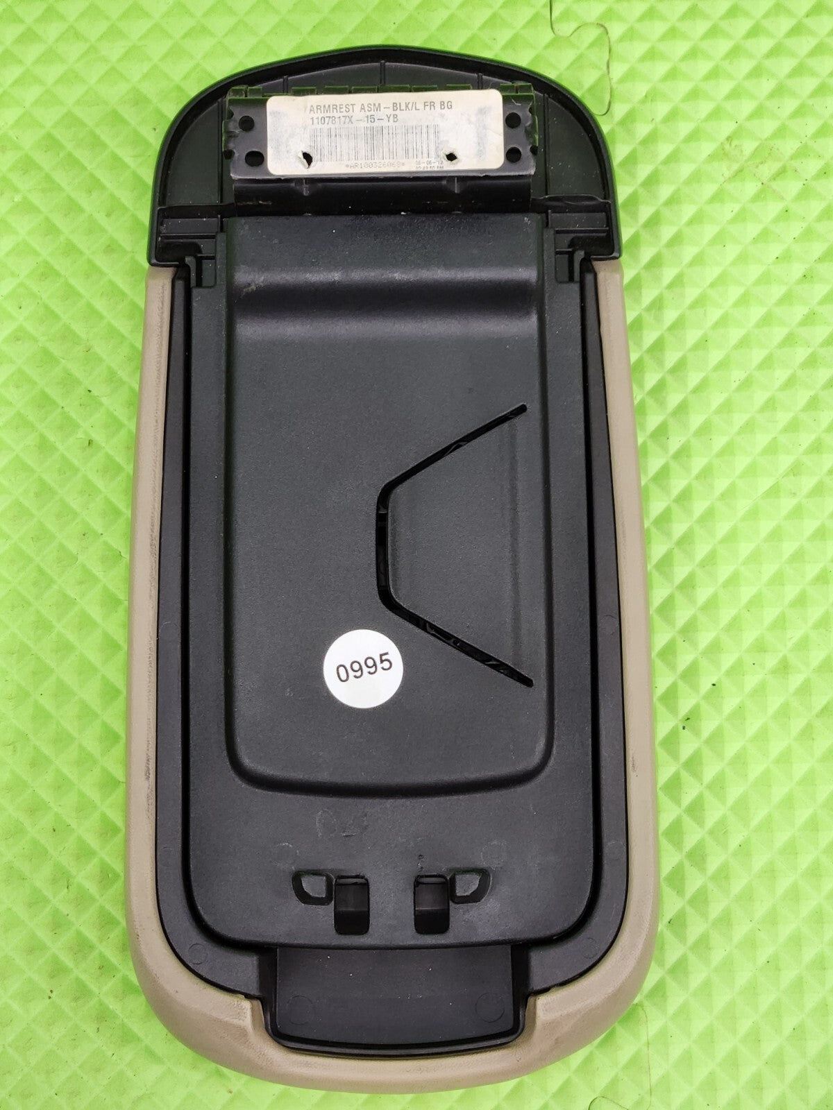 🔥2011-2014 CHRYSLER 200 DODGE AVENGER CENTER CONSOLE LID ARM REST GRAY