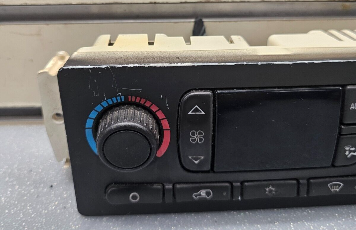 🔥03-06 Silverado Sierra Dash Climate Heater Temperature Control Air Conditioner