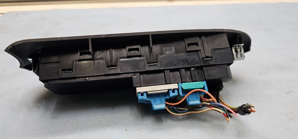 🔥06-09 Chevy TRAILBLAZER Window Switch Front RIGHT Passenger Side BLACK WS21