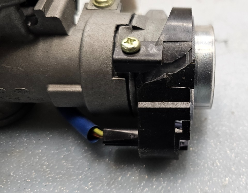 🔥09-12 Hyundai Elantra Automatic Touring Wagon Ignition Switch Cylinder OEM