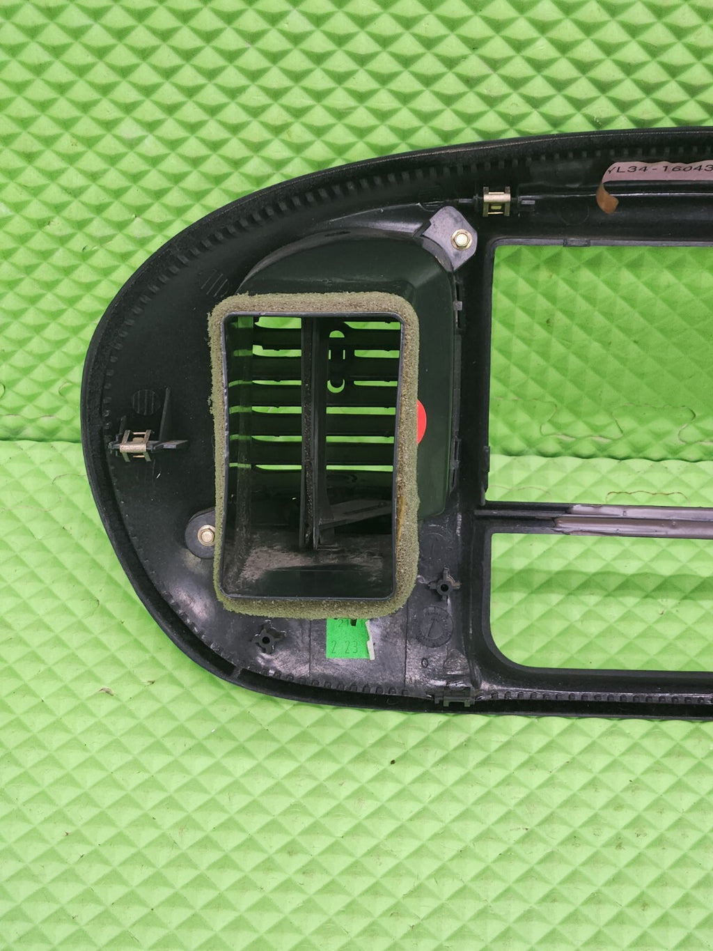 🔥97-03 Ford F150 Center Dash Radio Climate BEZEL TRIM Panel Line GRAY B1
