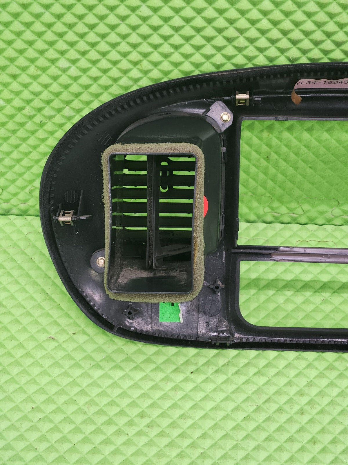 🔥97-03 Ford F150 Center Dash Radio Climate BEZEL TRIM Panel Line GRAY B1