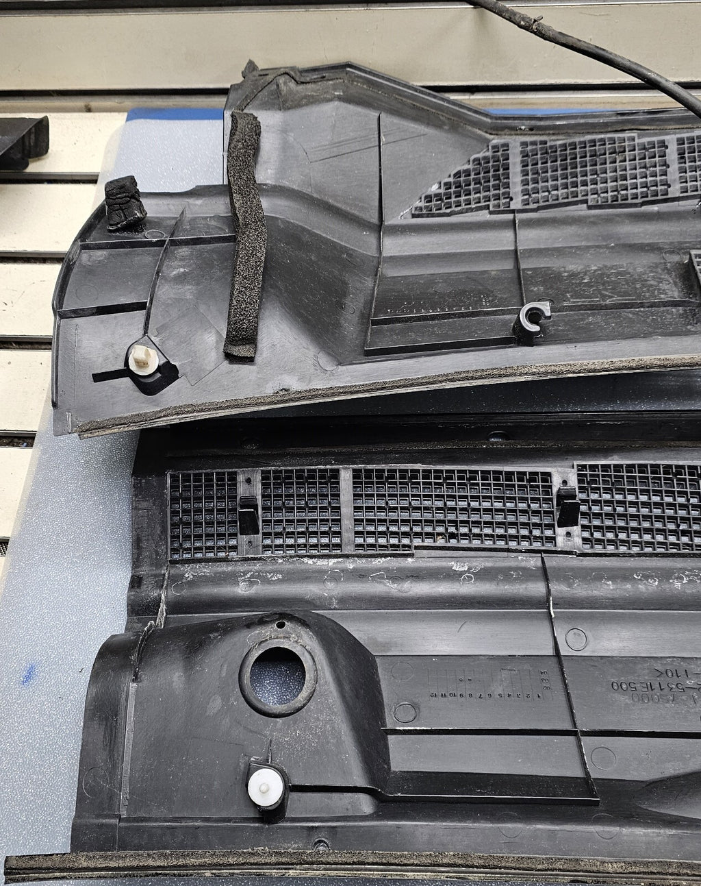 🔥2004-2010 Nissan Titan Armada Windshield Grille Cowl Top Left/Right Cover Set