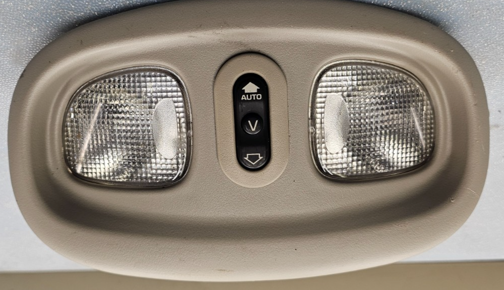 🔥02-07 Jeep Liberty Overhead Front Center Dome Roof Map Light W/Sunroof TAN