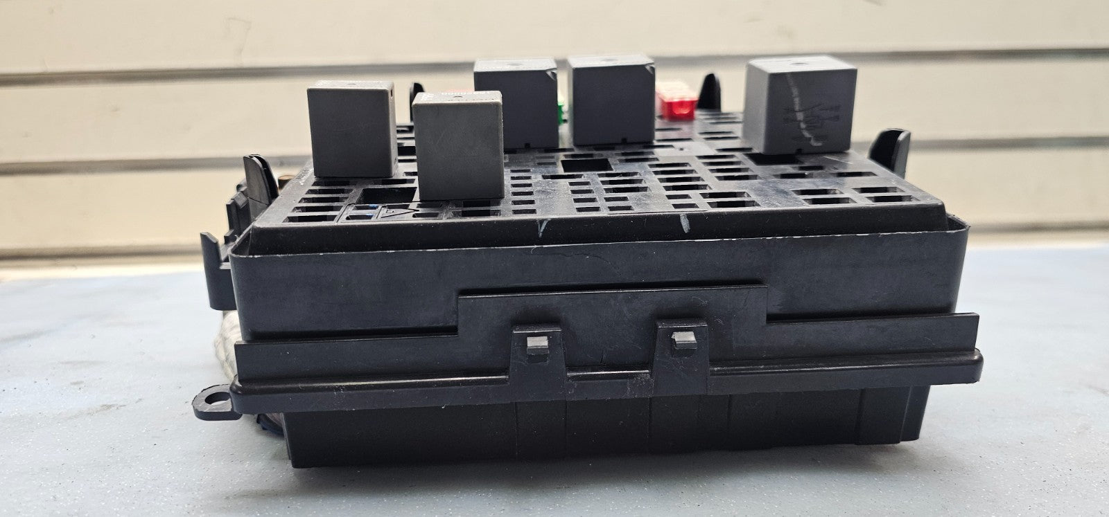 🔥06-07 Chevy Silverado Sierra Power Module Engine Unit Fuse Relay Box Junction