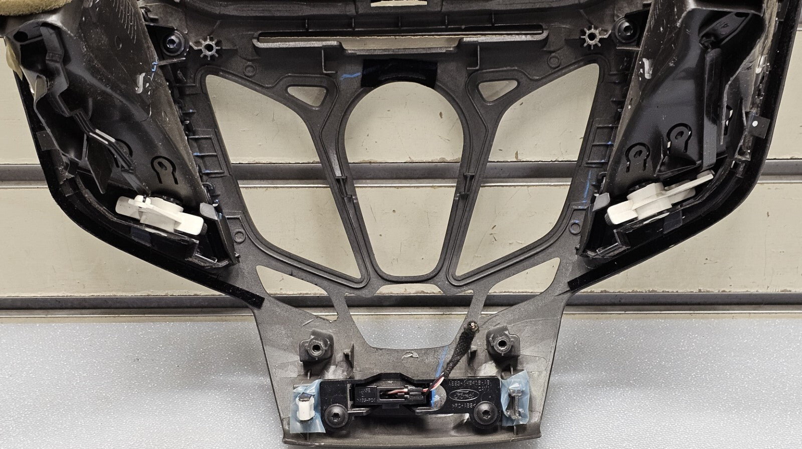 🔥2011-2013 FORD FIESTA MK6 Sport Radio Bezel Dashboard CD Player Panel BLACK