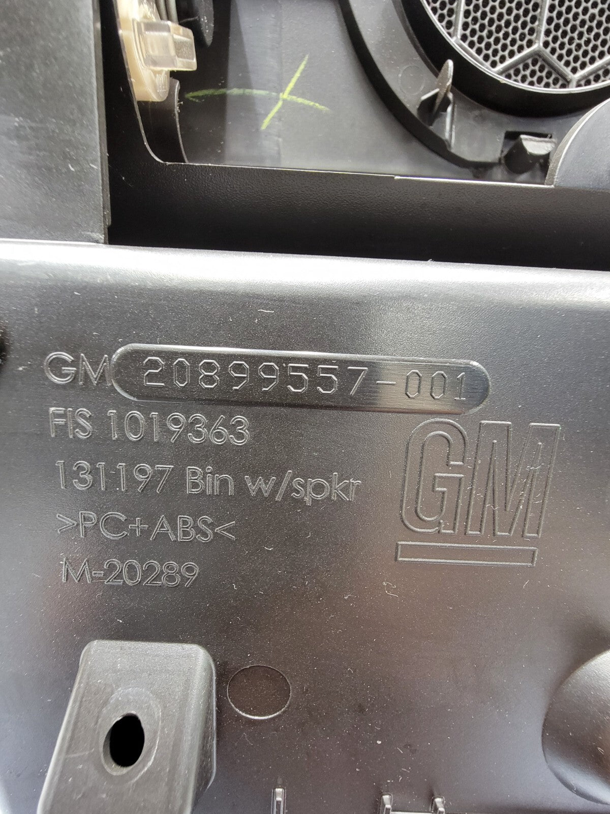 🔥10-15 CHEVROLET EQUINOX CENTER DASH STORAGE BOX BIN COMPARTMENT DARK GRAY