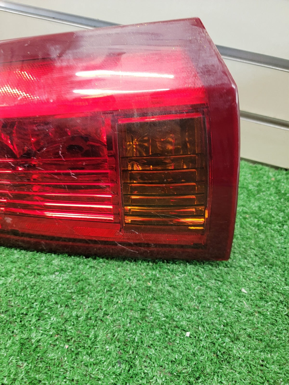 🔥03-07 Cadillac CTS Sedan Taillight Lamp Assembly RIGHR PASSENGER Side Chrome