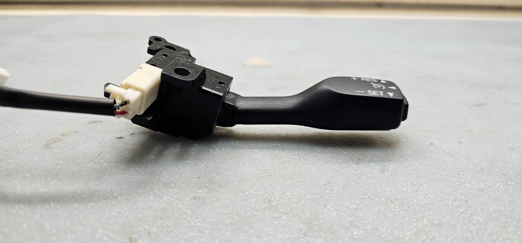 🔥04-22 RAV4 Prius Corolla 4Runner Steering Wheel Cruise Control Switch Black