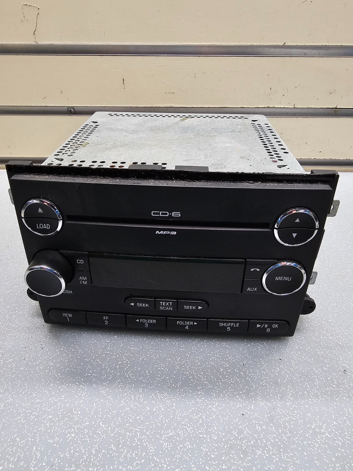 06-13 Ford E150 EXPLORER AM/FM Radio CD Player MP3 Receiver AUX🔴6CD Disc CHROME