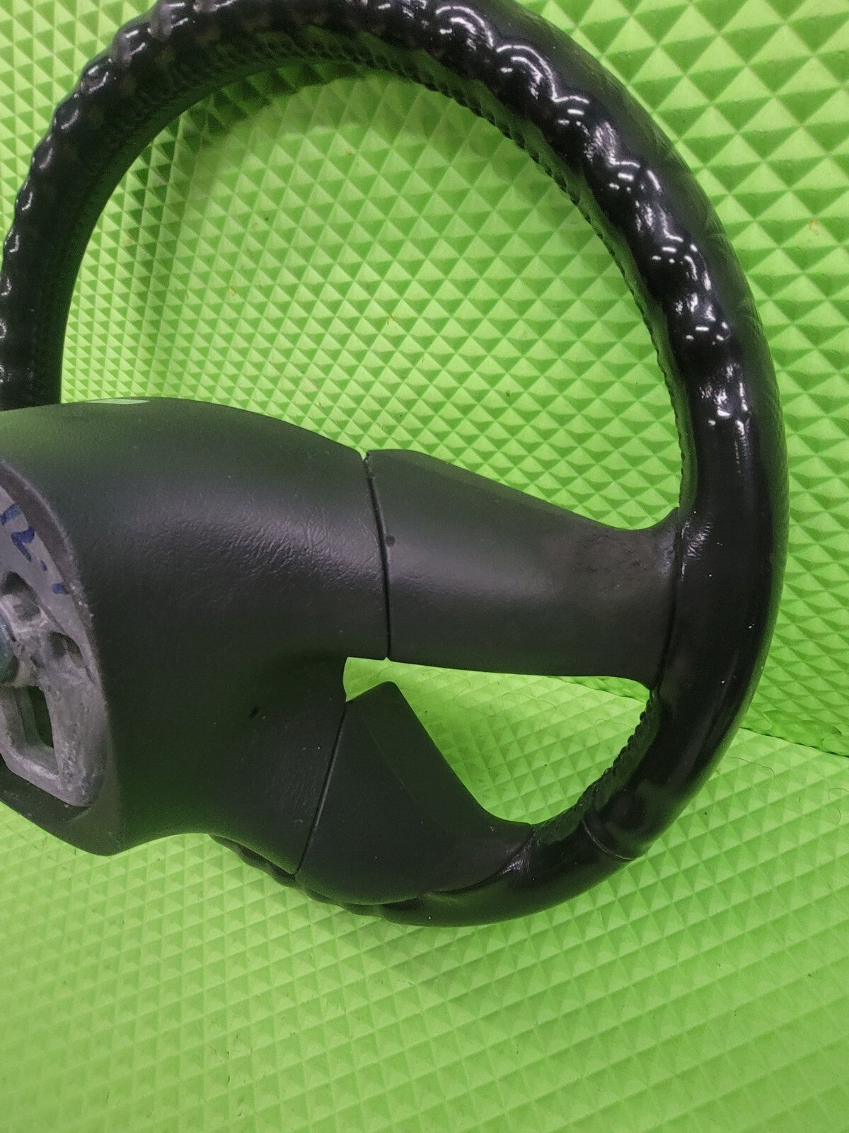 🔥03-06 SILVERADO SIERRA YUKON TAHOE SUBURBAN STEERING WHEEL LEATHER BLACK