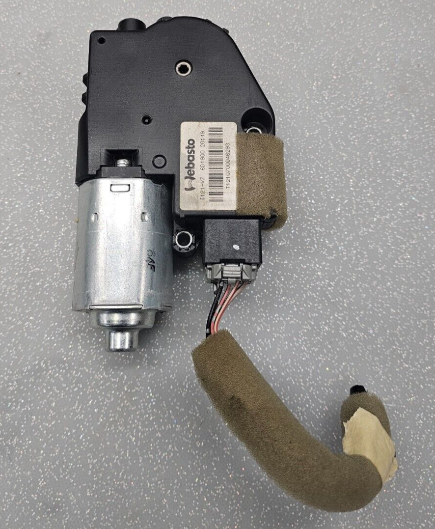 🔥2004 - 2009 MAZDA 3 FACTORY SUNROOF MOTOR  OEM  SM10