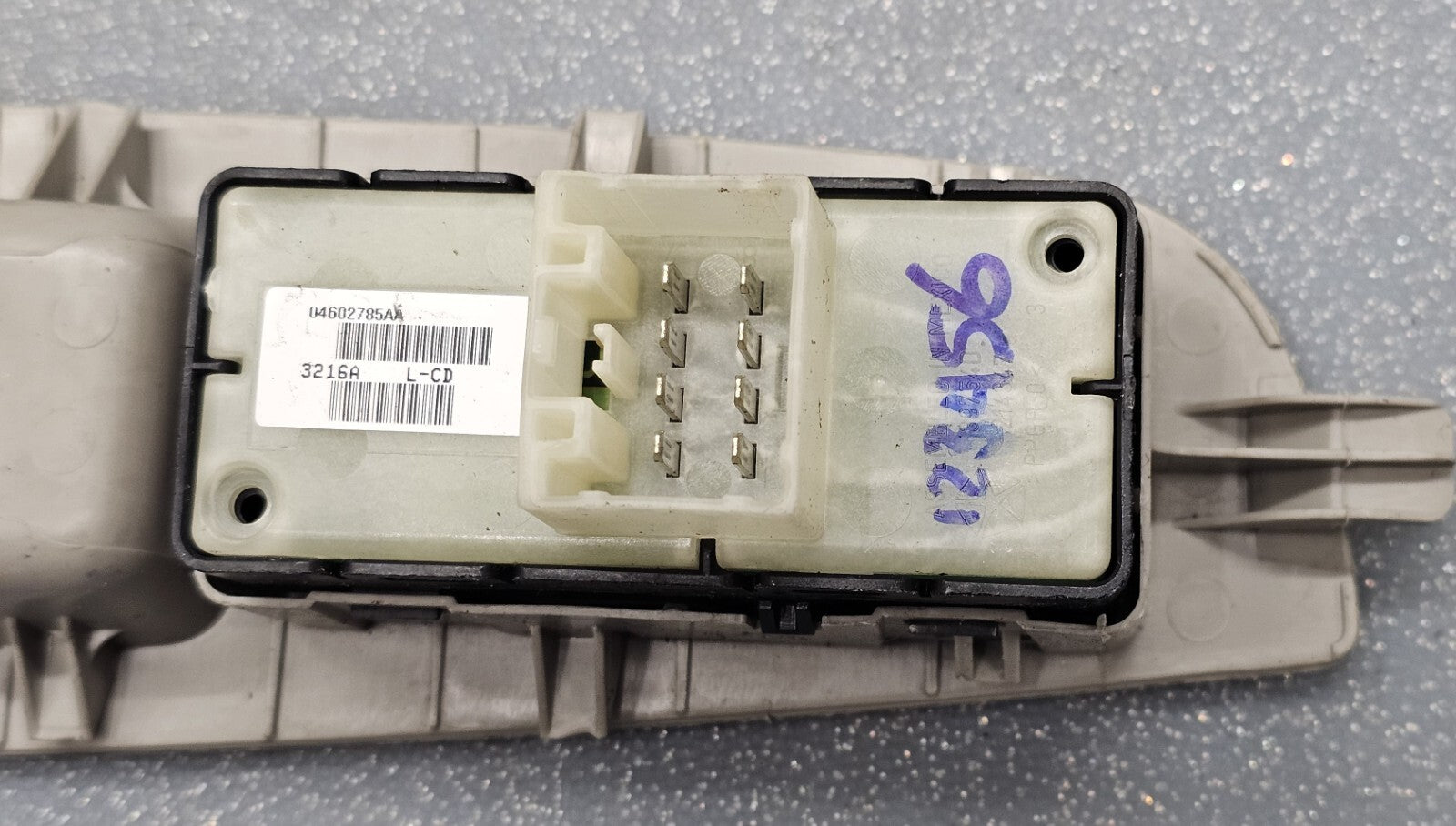 🔥07-14 Compass Patriot Chrysler 300 Right Passenger Power Window Switch LT TAN